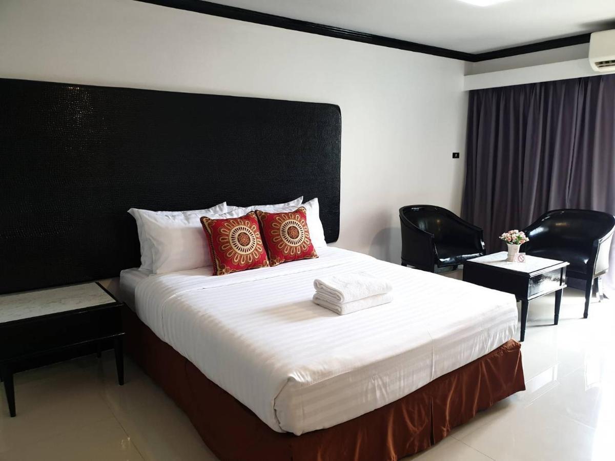 Town In Town Gardent Resort 曼谷 外观 照片